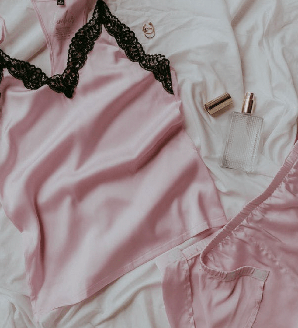The intimately slumber pj shorts in blush perfect to wear to bed.
